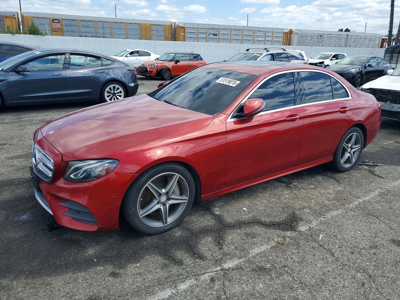 Salvage Mercedes-Benz E-Class Image