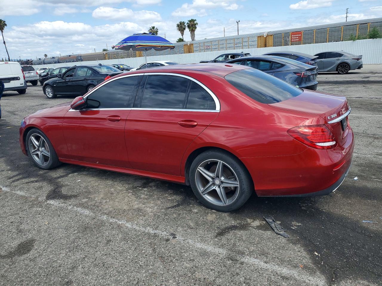 Mercedes-Benz E-Class 300