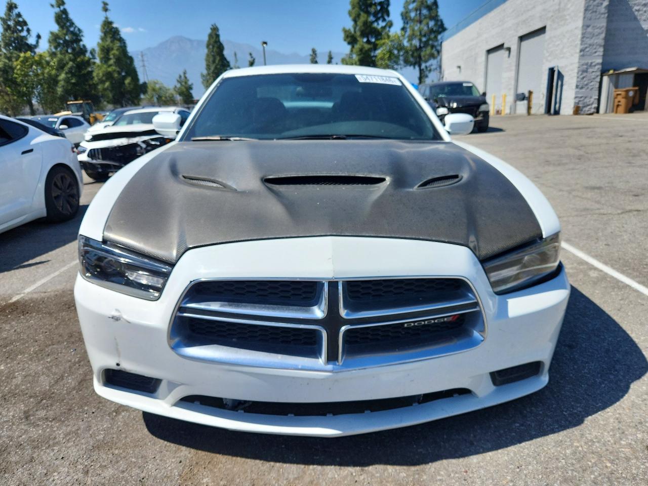 Dodge Charger Se