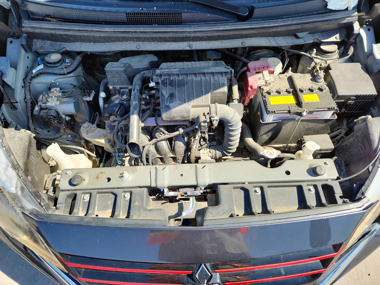 Mitsubishi Mirage G4 Es