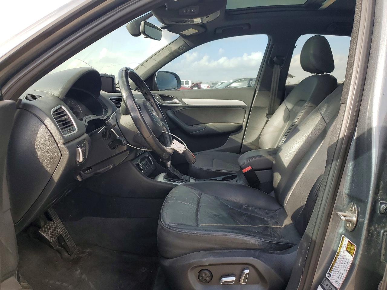 Audi Q3 Premium