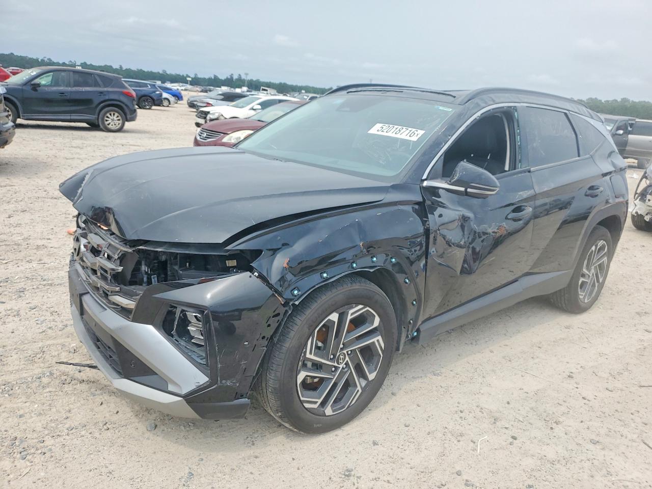 Salvage Hyundai TUCSON Image
