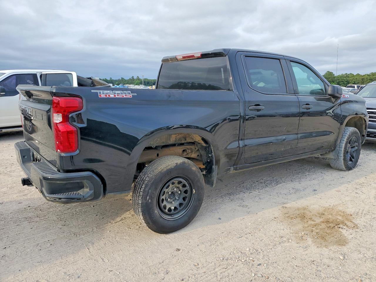 Chevrolet Silverado K1500 Trail Boss Custom