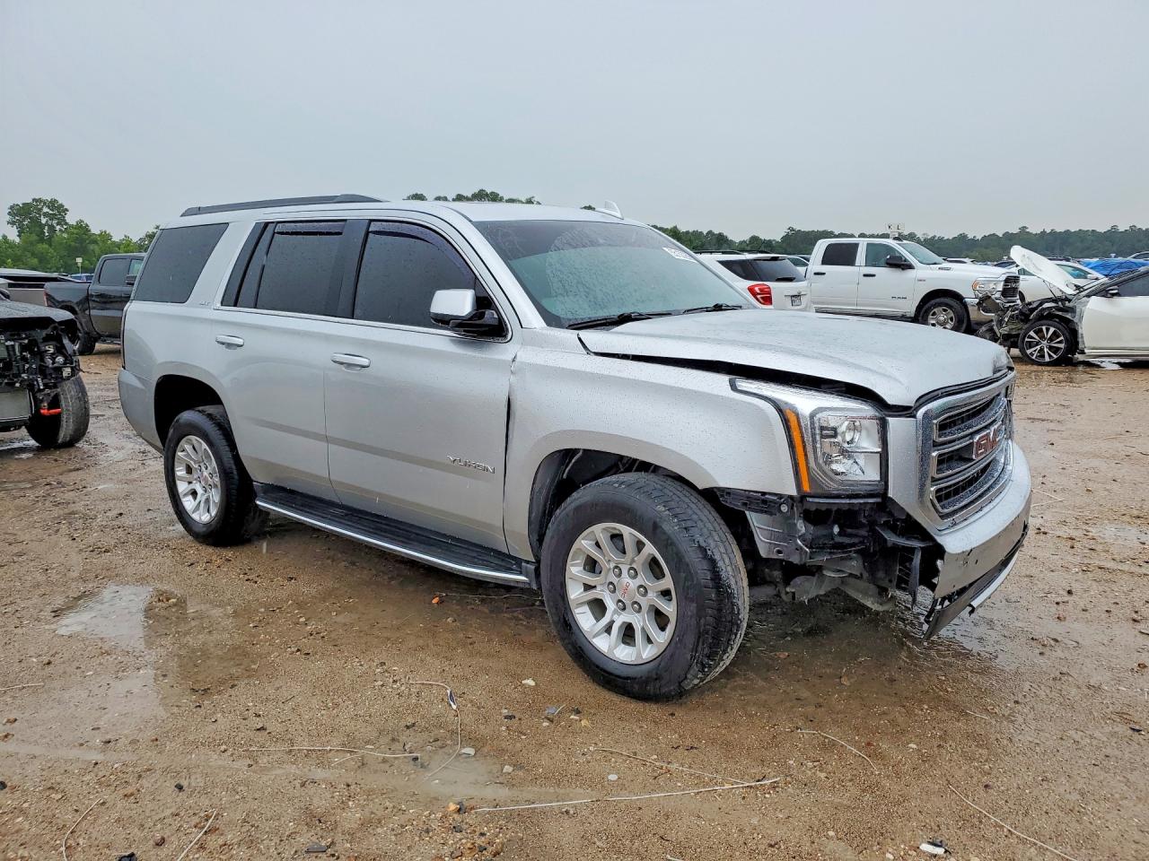 GMC Yukon Slt