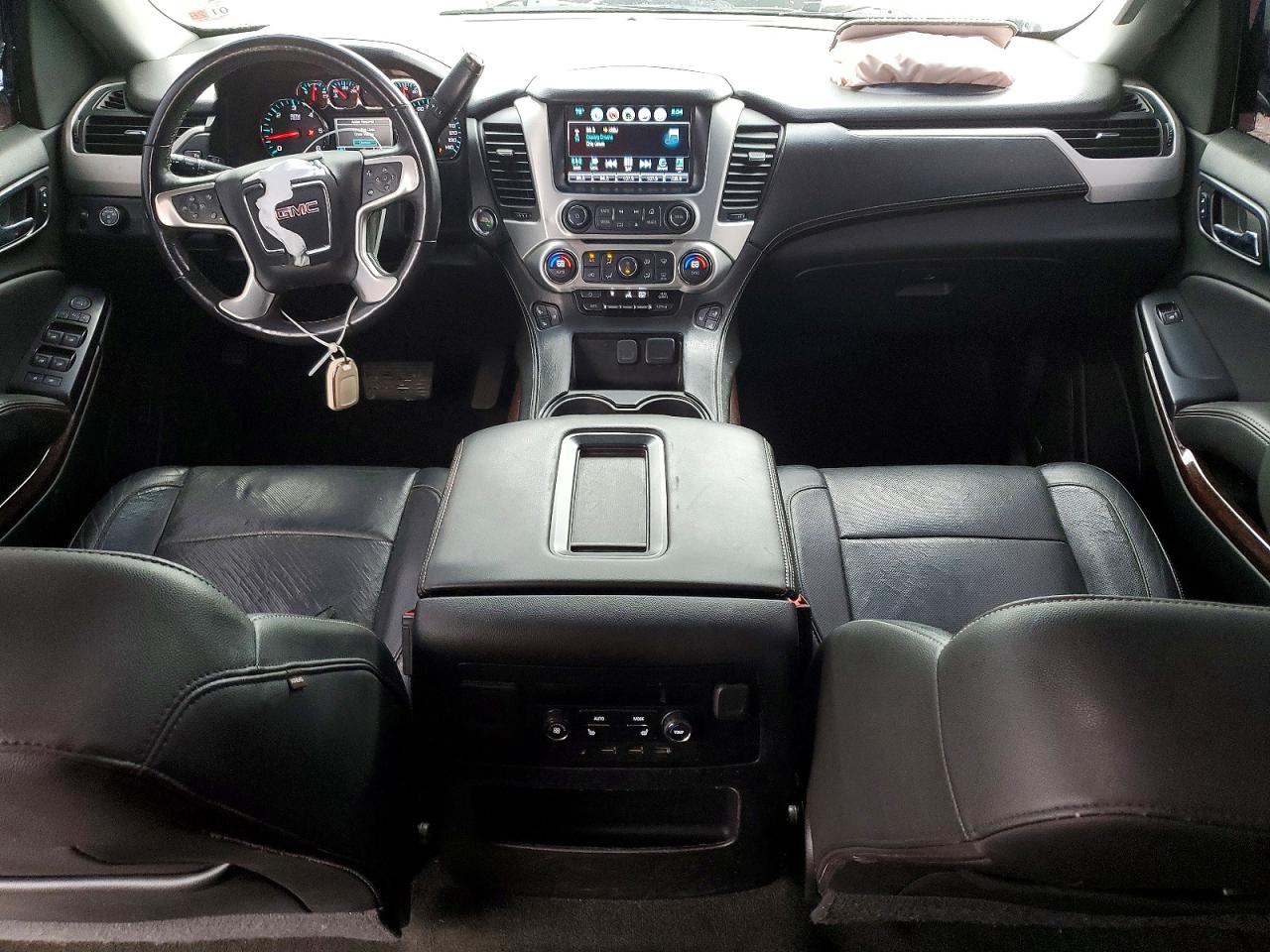 GMC Yukon Slt