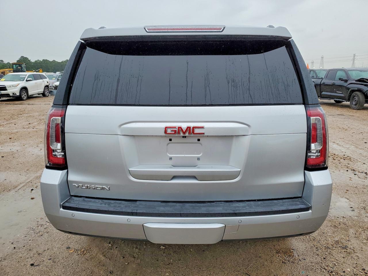 GMC Yukon Slt