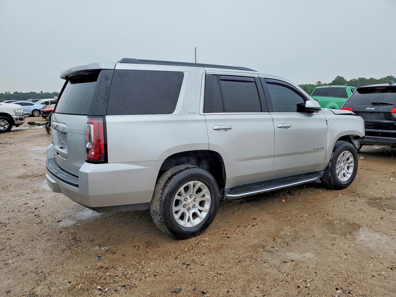 GMC Yukon Slt