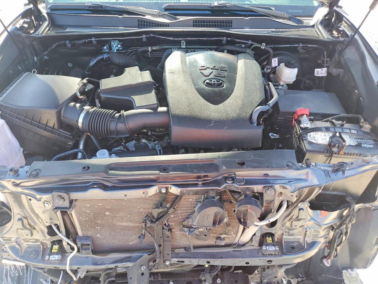 Toyota Tacoma Sr5 V6