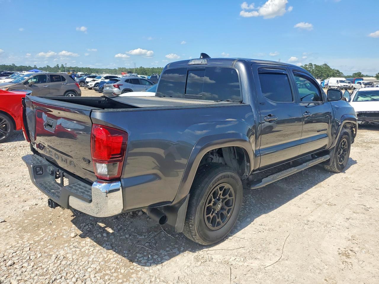 Toyota Tacoma Sr5 V6