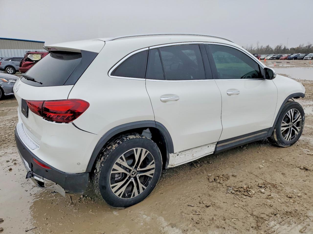 Mercedes-Benz GLA 250