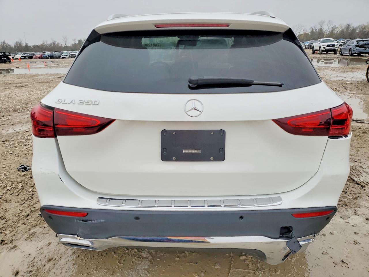 Mercedes-Benz GLA 250