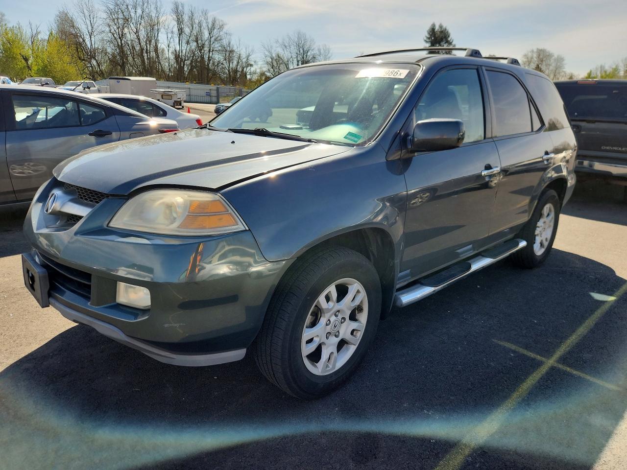 Salvage Acura MDX Image