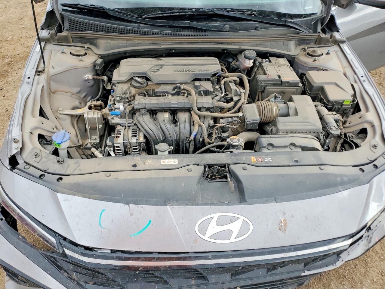 Hyundai ELANTRA Sel