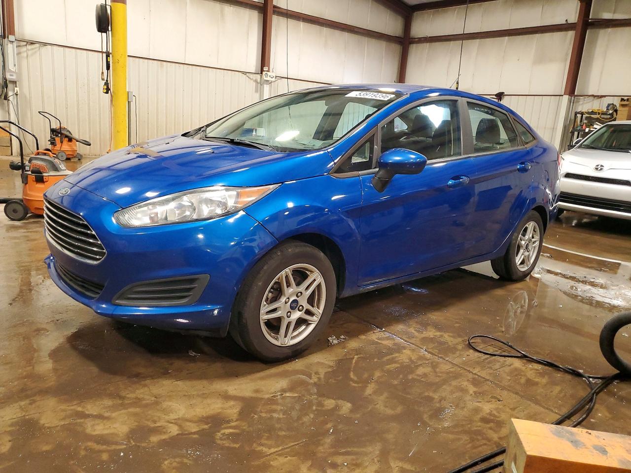 Salvage Ford Fiesta Image