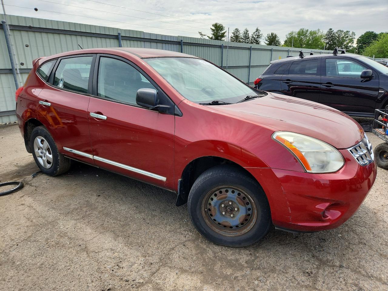 Nissan Rogue S