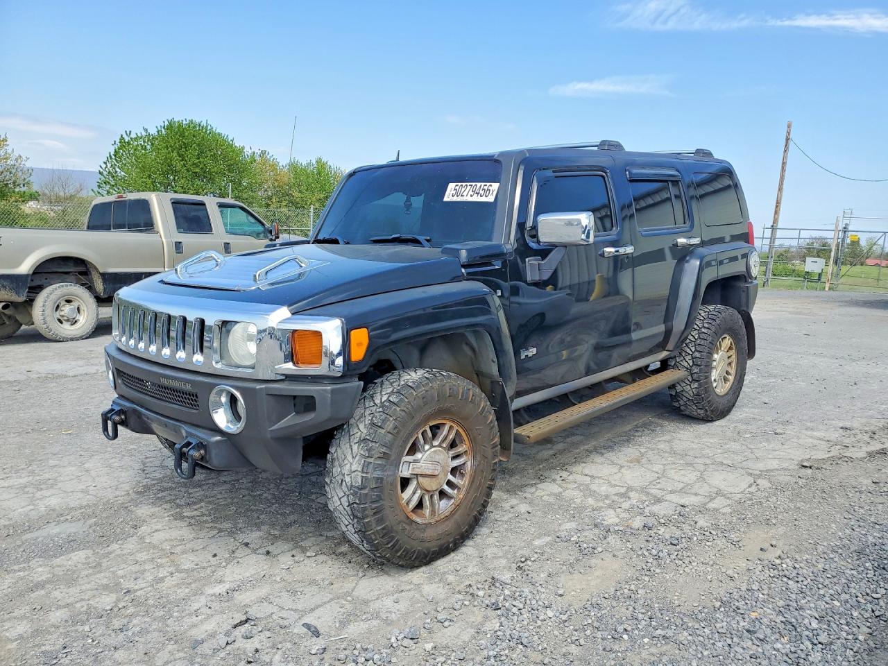 Salvage HUMMER H3 Image