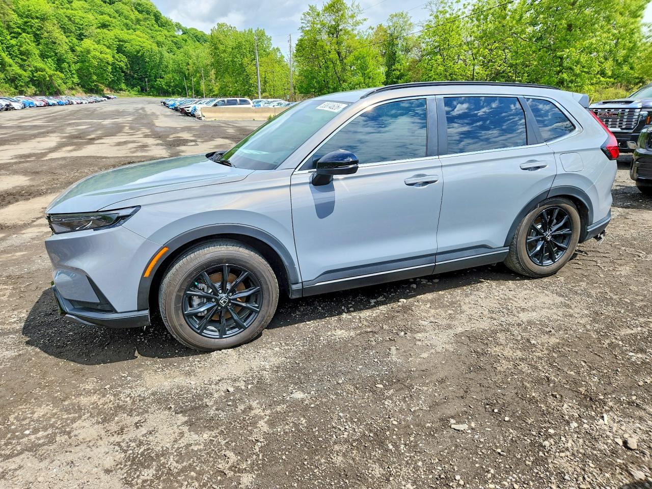 Salvage Honda Crv Image