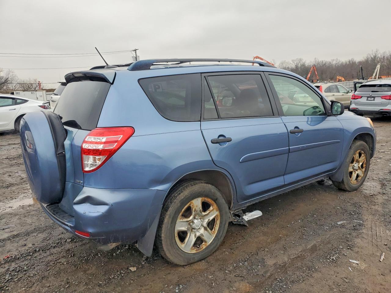 Toyota RAV4 Base
