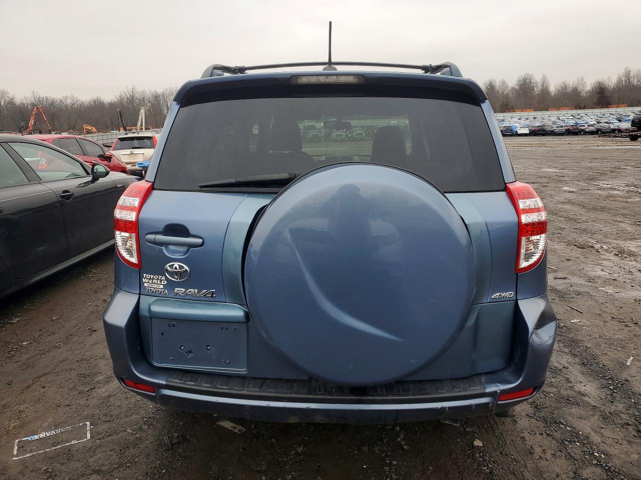 Toyota RAV4 Base