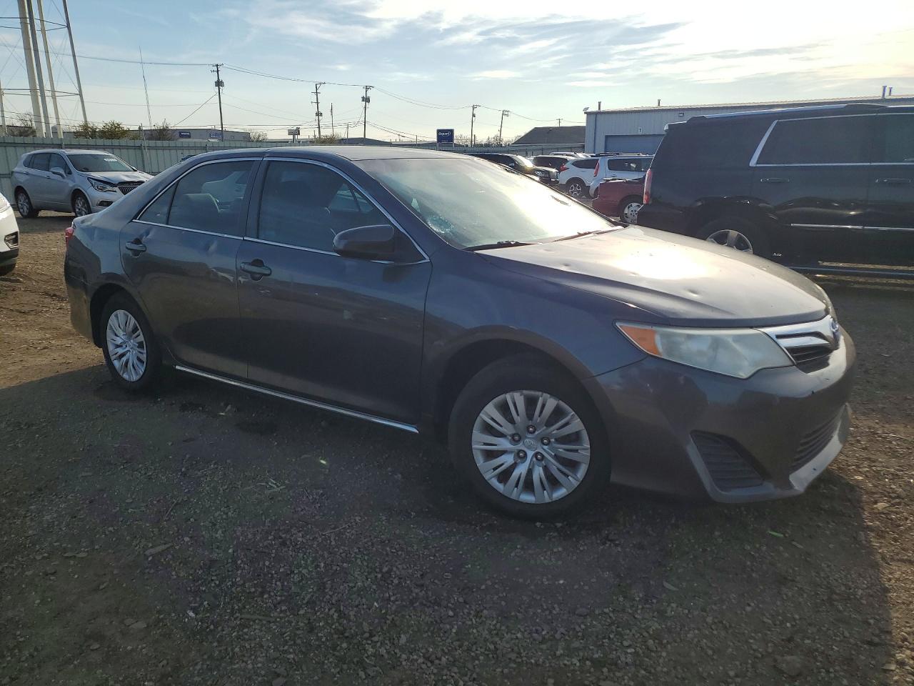 Toyota Camry Le