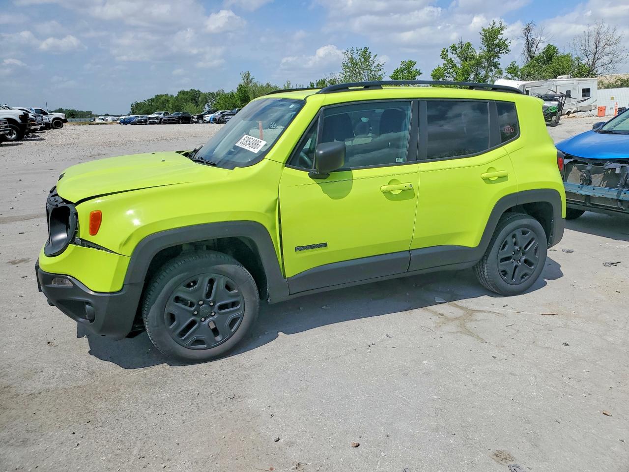 Salvage Jeep Renegade Image