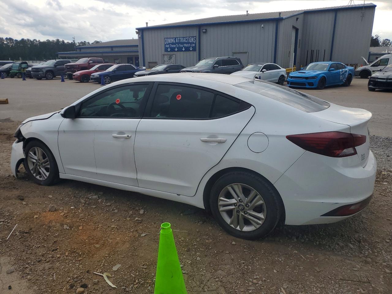 Hyundai ELANTRA Sel