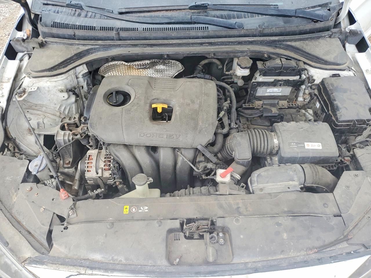 Hyundai ELANTRA Sel