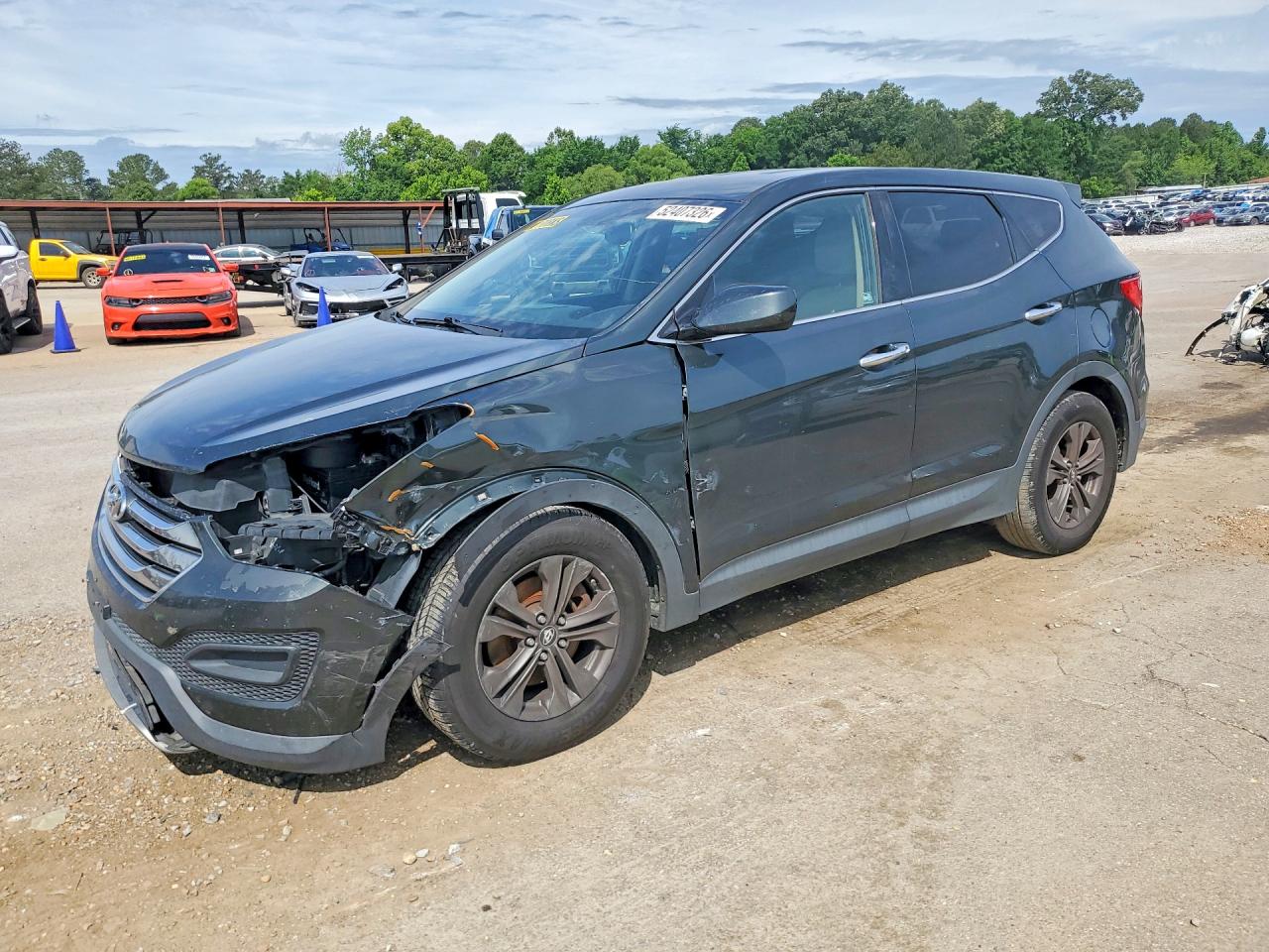 Salvage Hyundai SANTA FE Image