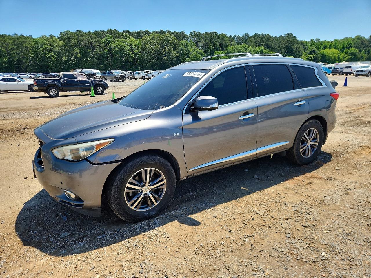 Salvage INFINITI Qx Image