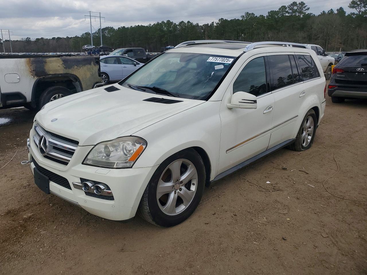 Salvage Mercedes-Benz G-Class Image