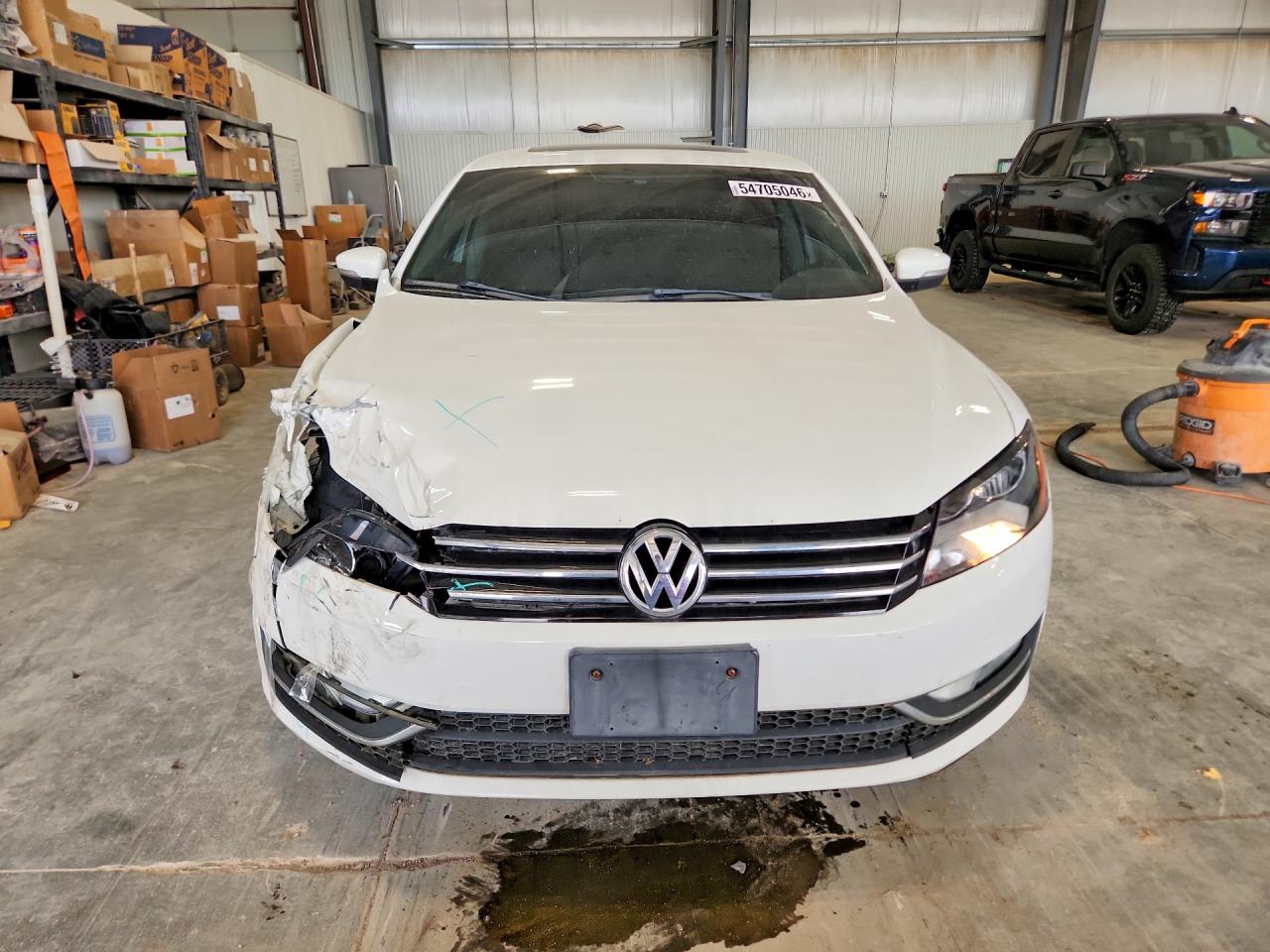 Volkswagen Passat Sel