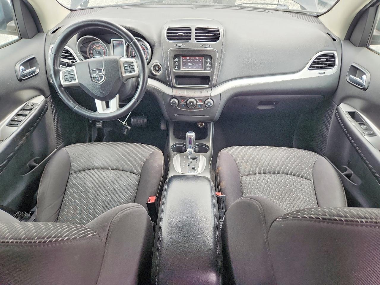 Dodge Journey Se