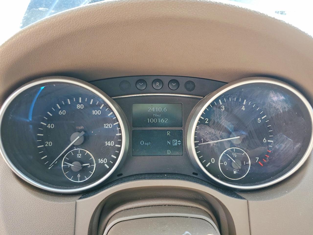 Mercedes-Benz M-Class 350