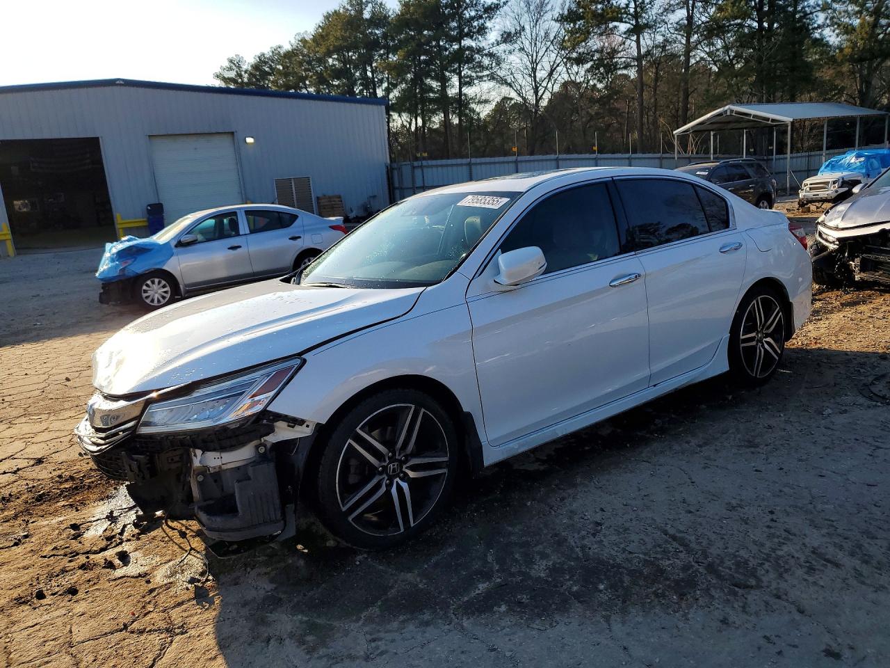 Salvage Honda Accord Image