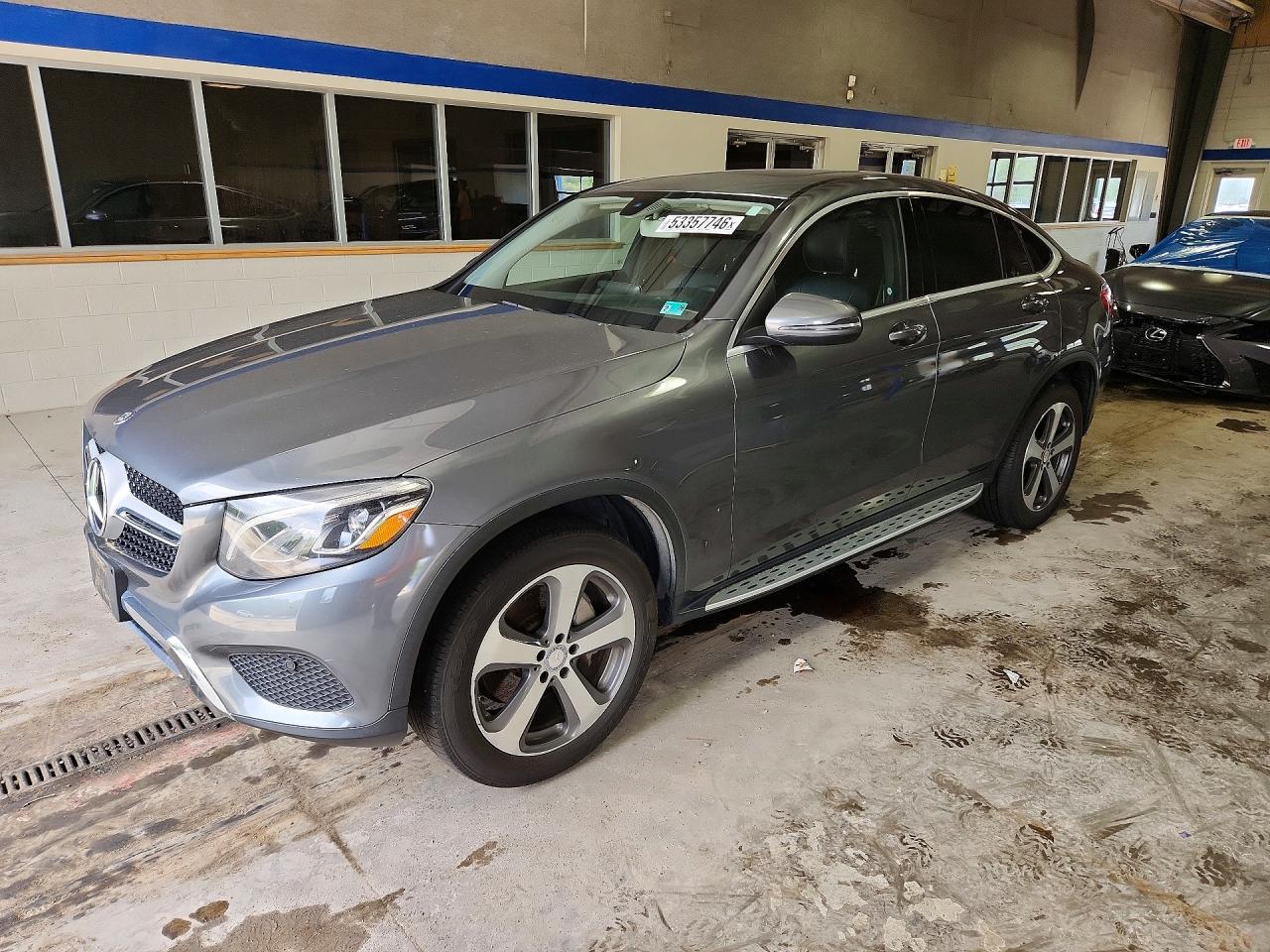 Salvage Mercedes-Benz GLC Image