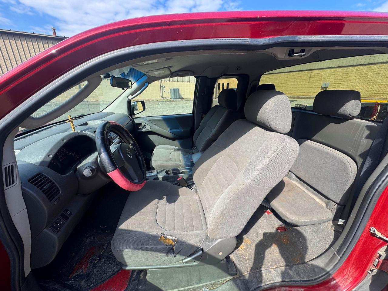 Nissan Frontier Xe