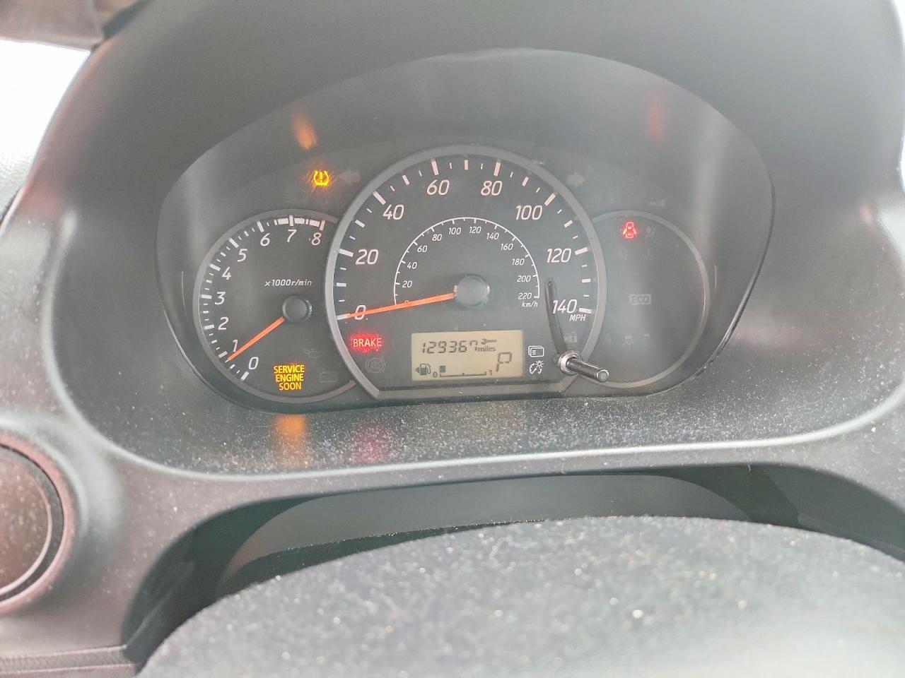 Mitsubishi Mirage Es