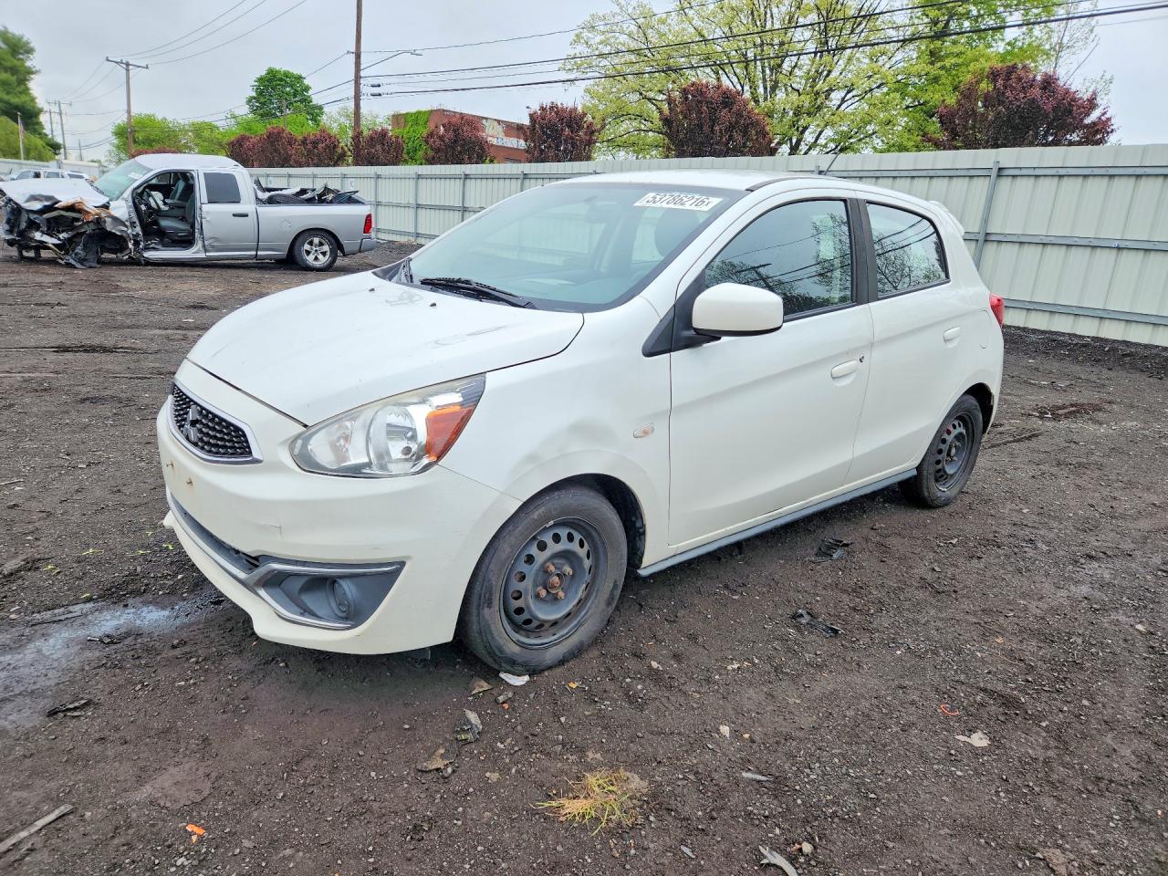 Salvage Mitsubishi Mirage Image