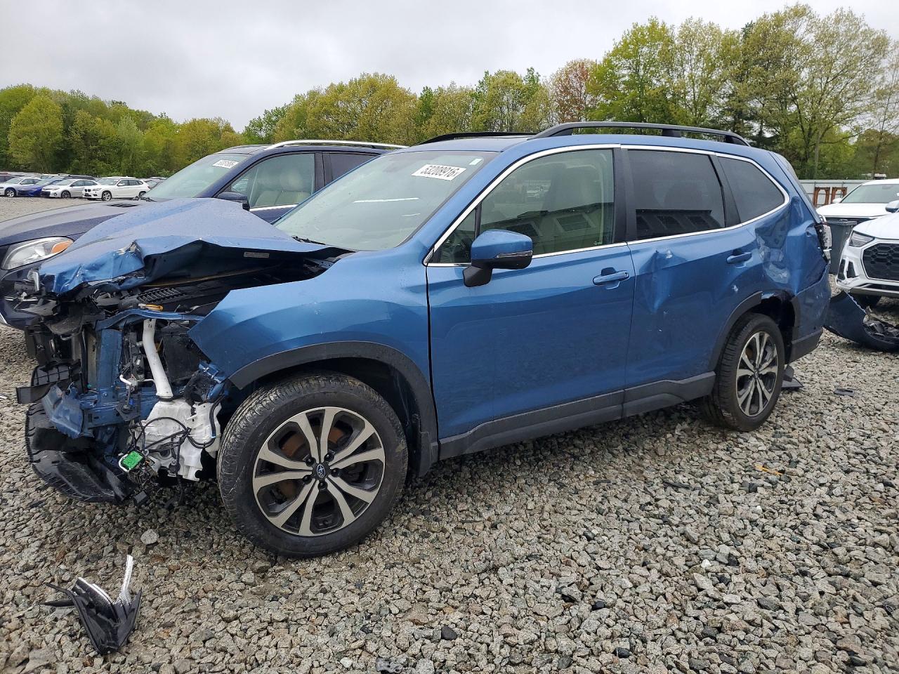 Salvage Subaru Forester Image
