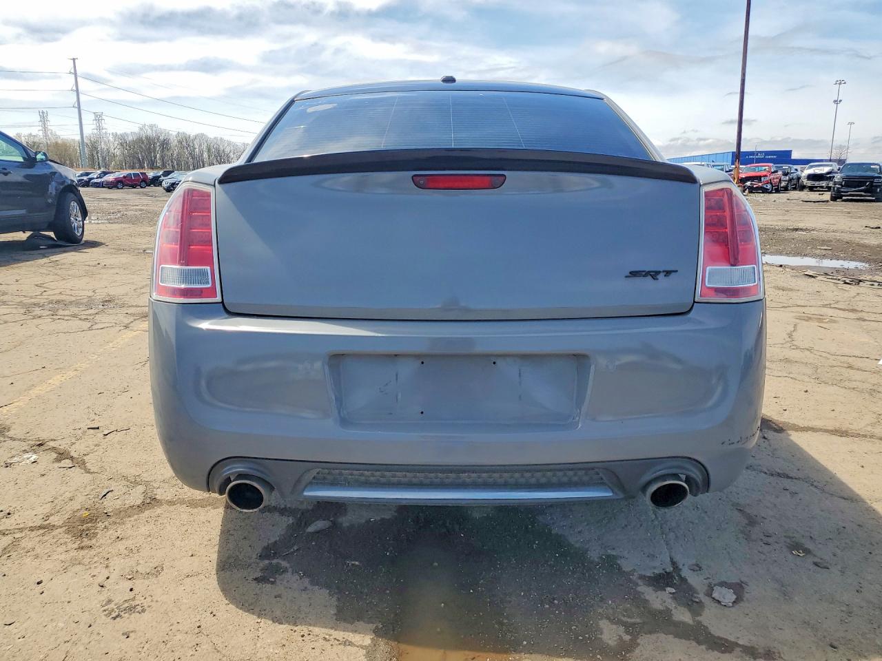 Chrysler 300 Srt-8