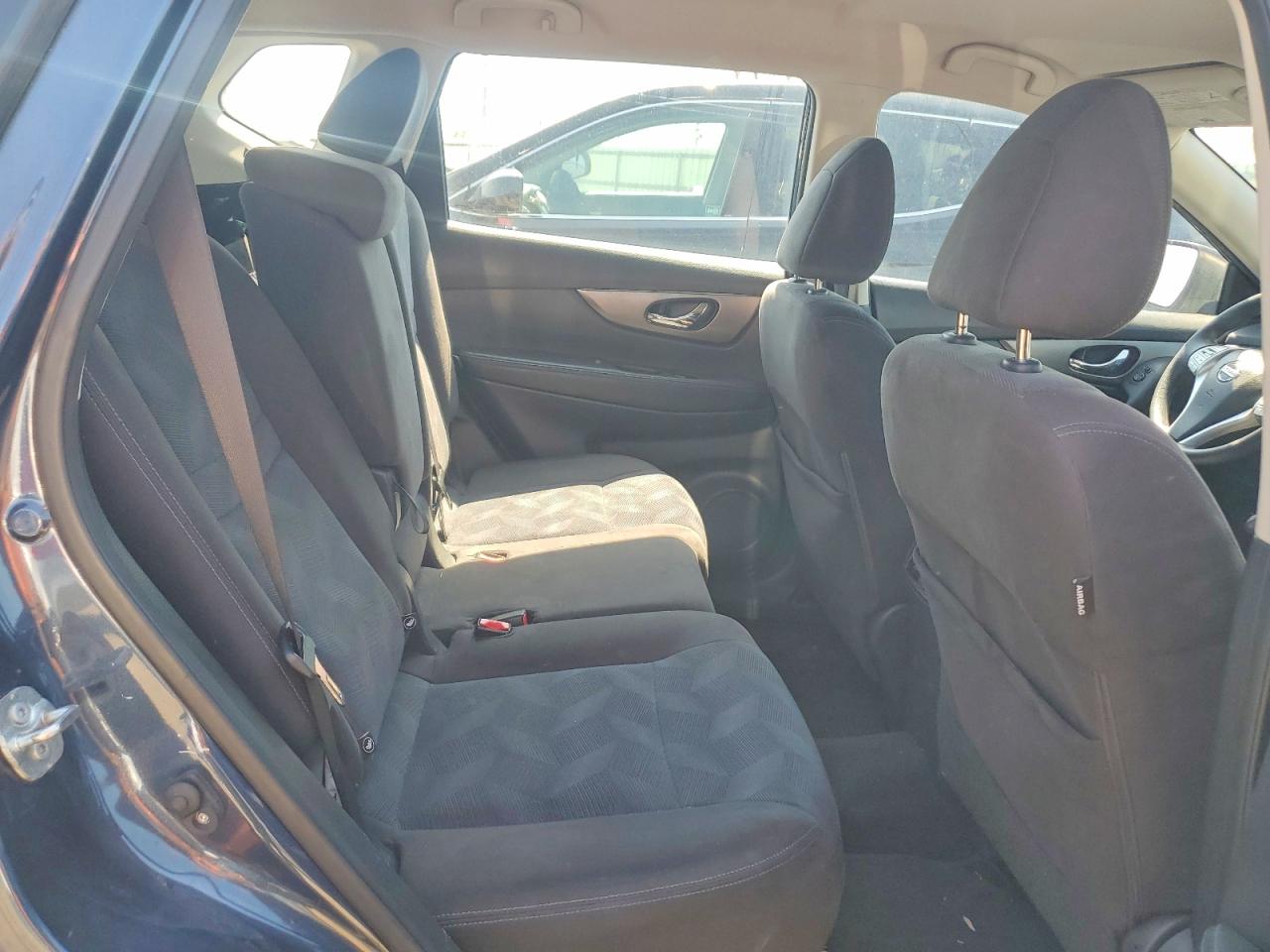Nissan Rogue S