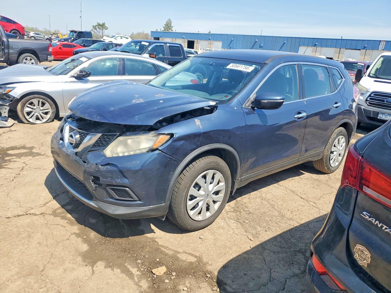 Salvage Nissan Rogue Image