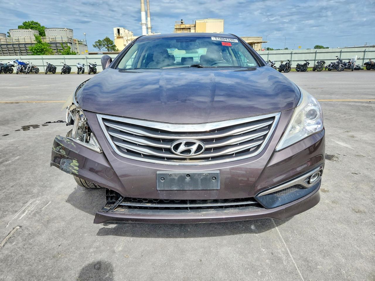 Hyundai Azera Base