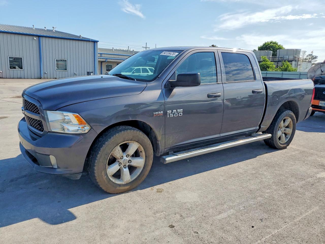 Salvage Ram 1500 Image