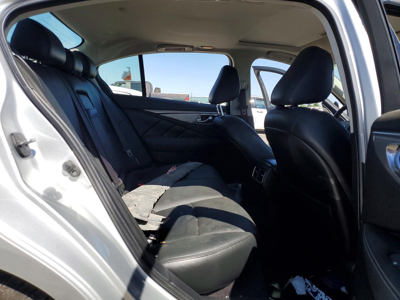 INFINITI Q50 3.0t Premium