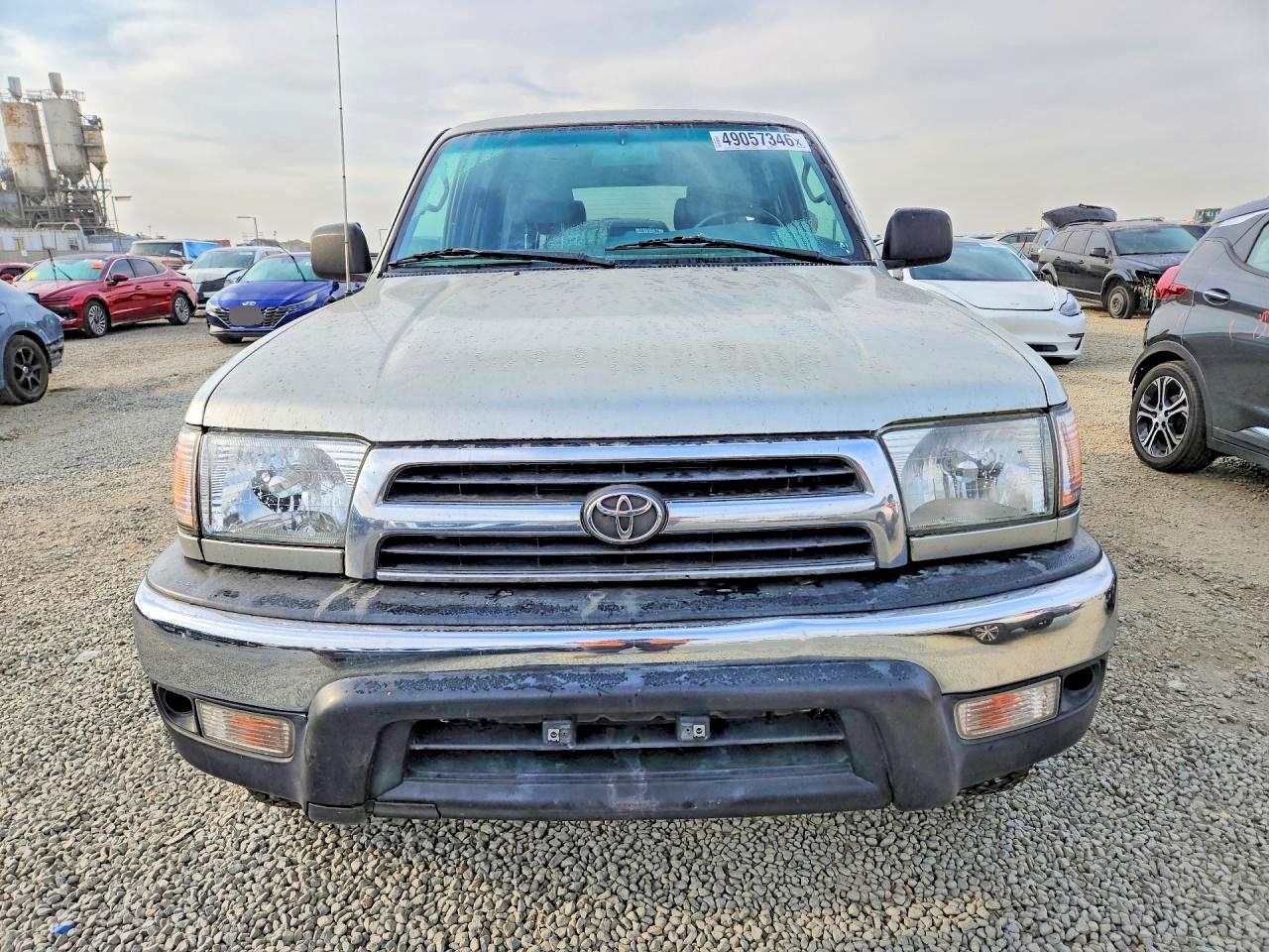 Toyota 4Runner Base
