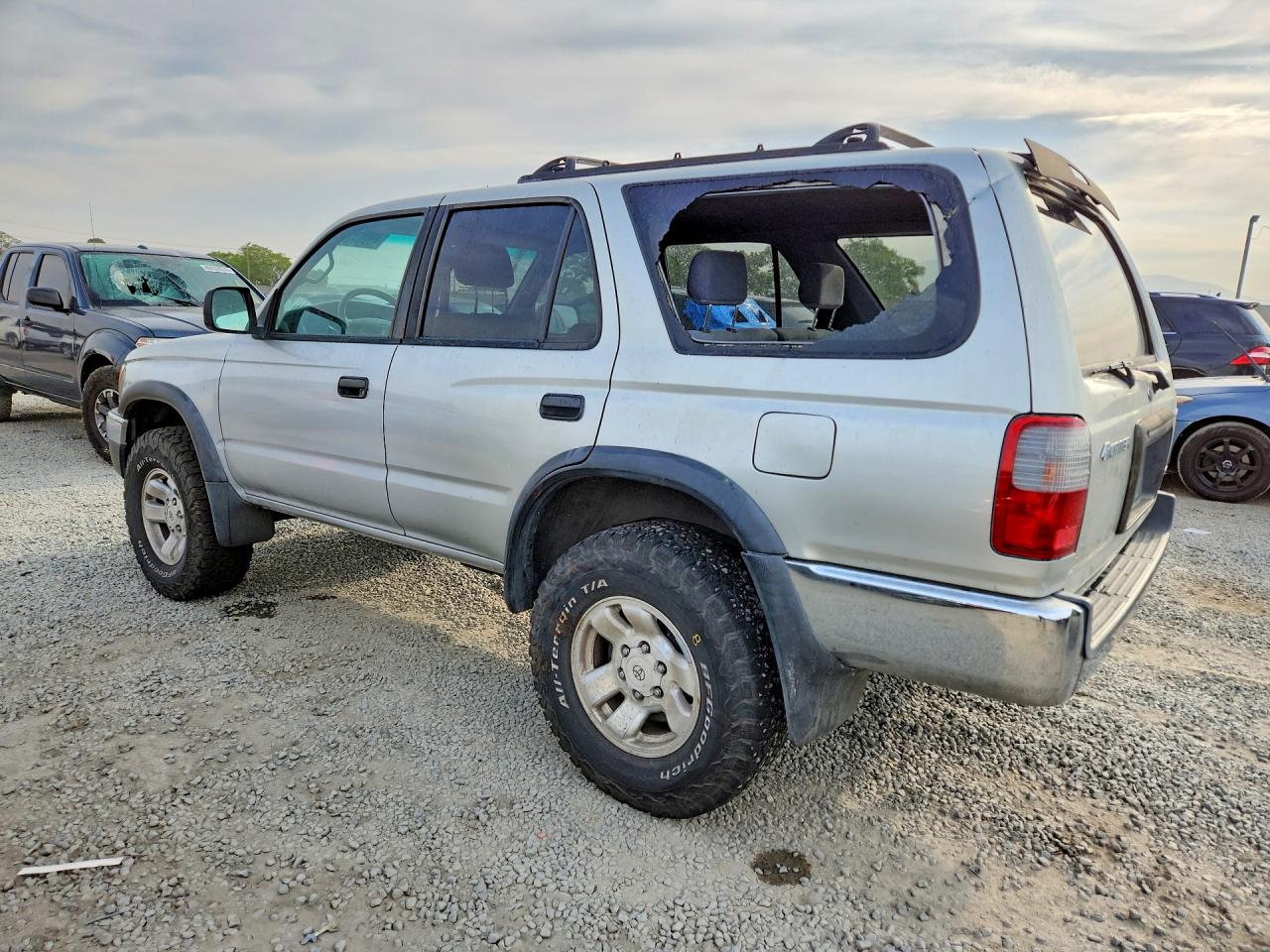 Toyota 4Runner Base