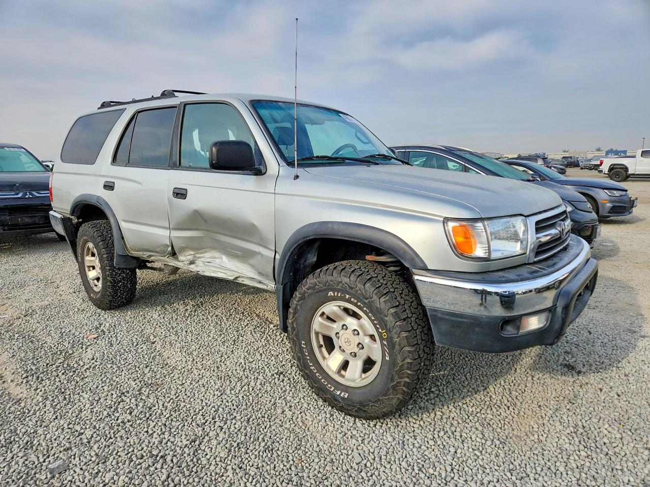 Toyota 4Runner Base