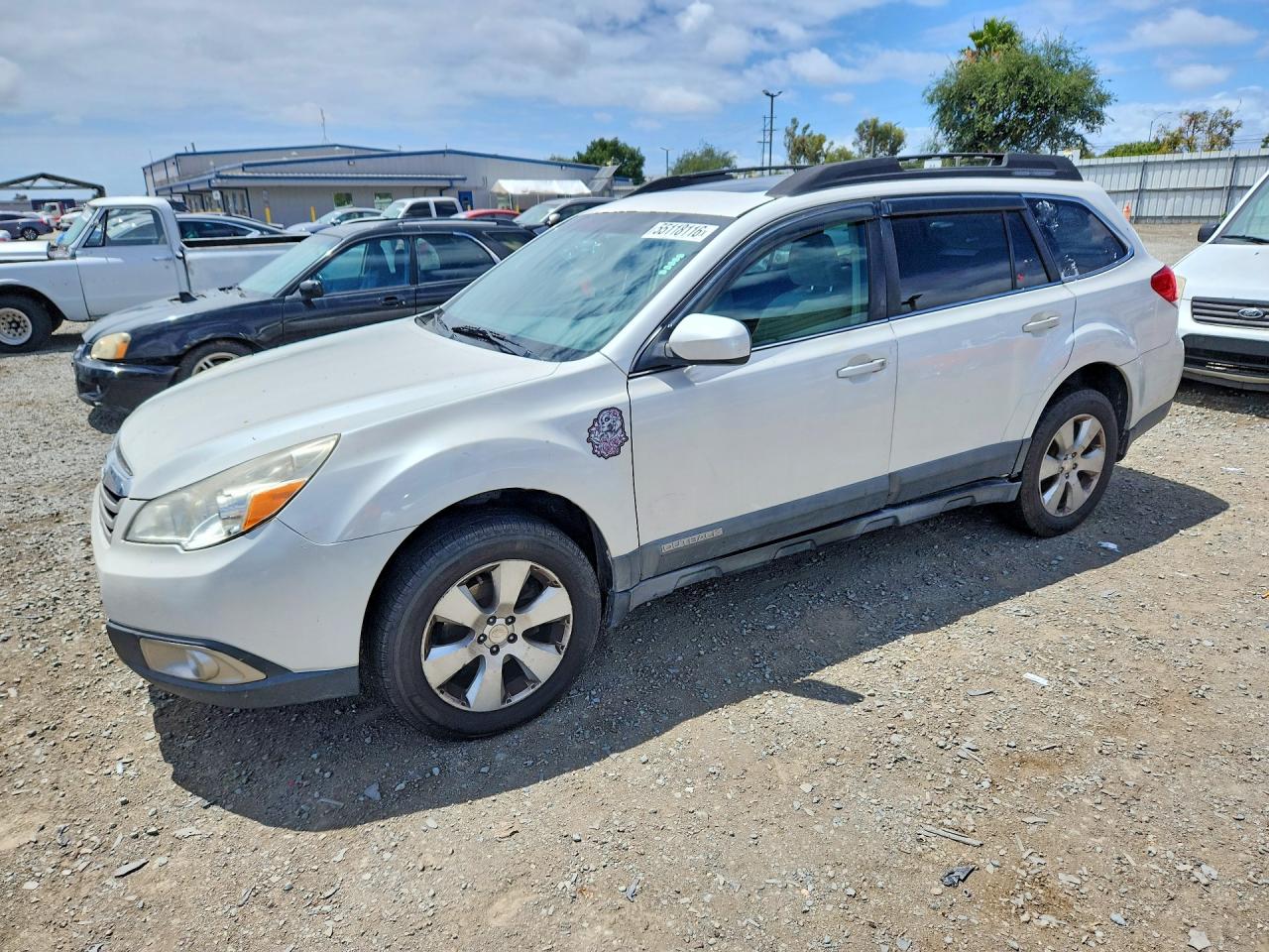 Salvage Subaru Outback Image