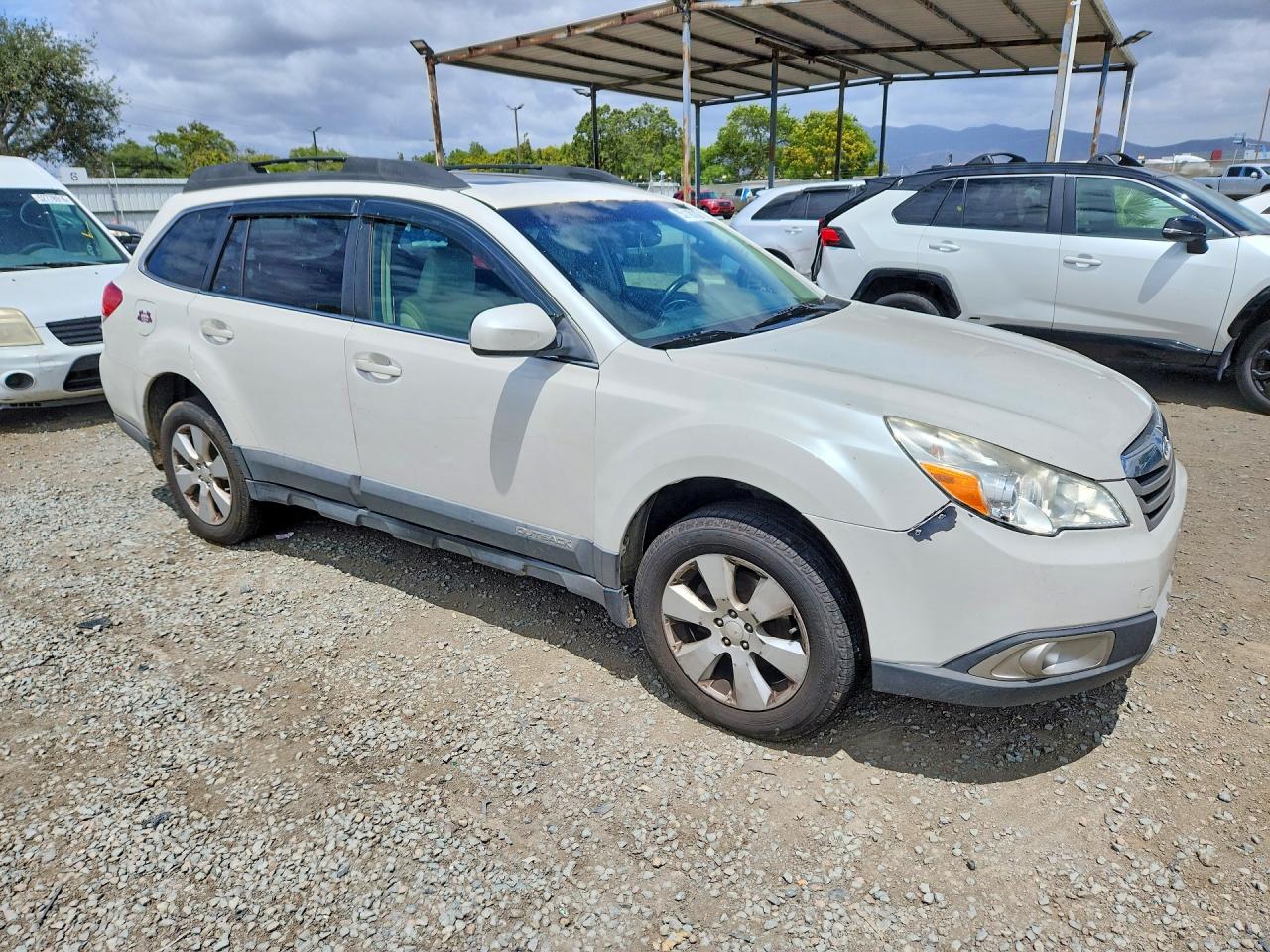 Subaru Outback 2.5i Premium